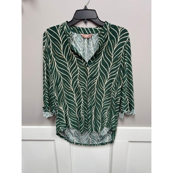 Amana Tops - Amana Green Leaf Print Roll Tab Sleeve Blouse Split Neck Top Medium T8004-34-BOM